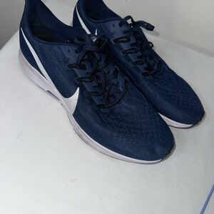 Nike Air Zoom Pegasus 36